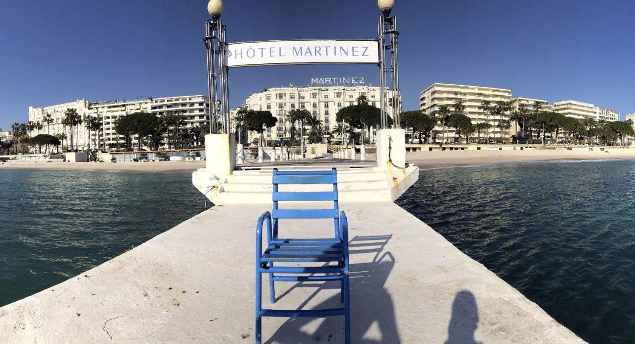 Totolulu Cannes Blue Corner Exteriér fotografie